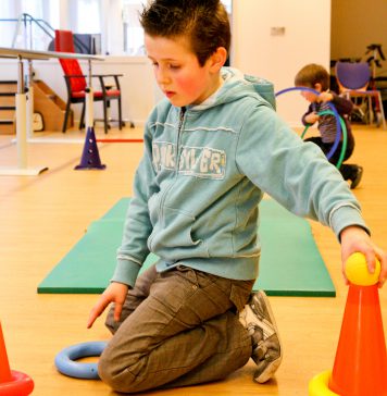 Kinderen met beperking minder actief