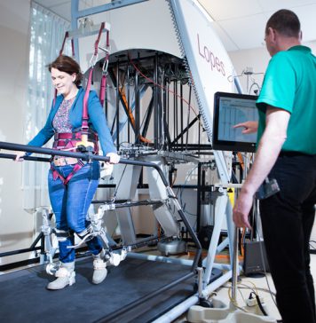 Unieke looprobot zet stap naar revalidatiekliniek