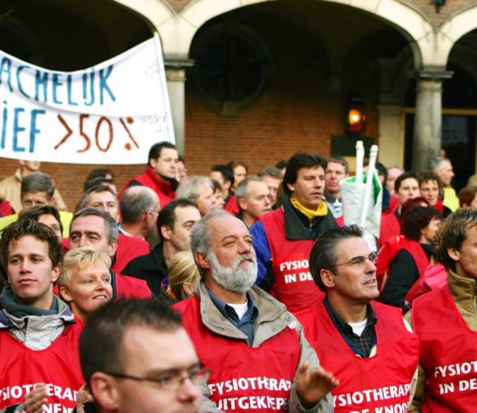 Fysiotherapeut wil uit wurggreep verzekeraar