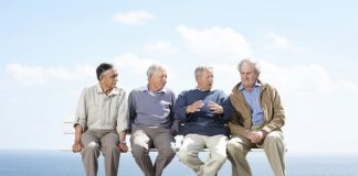 Ouderen verbeteren denkvermogen door te bewegen