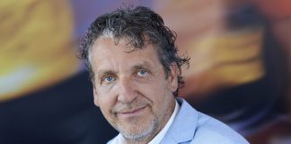 Fans of Anhangers? foto van Wiep van Apeldoorn