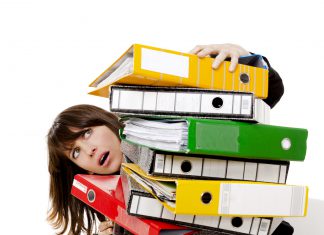 Minister Schippers sluit eerste akkoord voor paramedische zorg