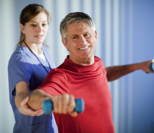 “Fysiotherapie voor reumapatiënt voorlopig vergoed” Oefentherapie