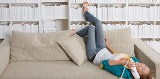 Patiënten bellen liever om een afspraak bij de fysiotherapeut te maken Bellen voor een afspraak fysiotherapie