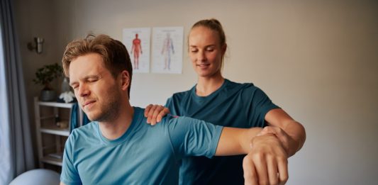 Schouderpijn: oefentherapie geeft de fysiotherapeut meer houvast dan injecties