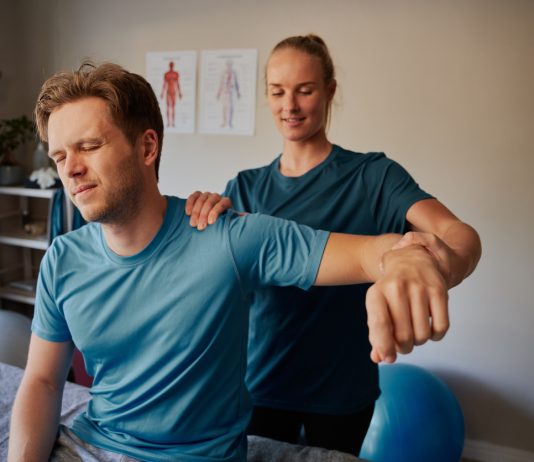 Schouderpijn: oefentherapie geeft de fysiotherapeut meer houvast dan injecties